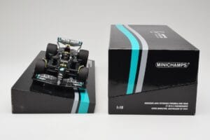 Mercedes AMG W14 E Performance Petronas #44 L. Hamilton Australian GP 2023 Minichamps 1:18 113230144 Resina — immagine 6 di 7