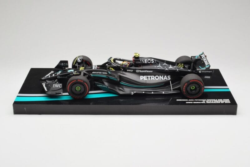 Mercedes AMG W14 E Performance Petronas #44 L. Hamilton Australian GP 2023 Minichamps 1:18 113230144 Resina