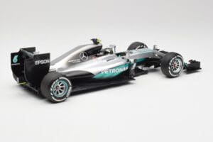 Mercedes AMG W07 #6 N. Rosberg Australia GP Winner 2016 Minichamps 1:18 110160006 Pressofusione — immagine 2 di 7