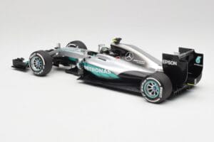 Mercedes AMG W07 #6 N. Rosberg Australia GP Winner 2016 Minichamps 1:18 110160006 Pressofusione — immagine 5 di 7