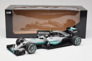 Mercedes AMG W07 #6 N. Rosberg Australia GP Winner 2016 Minichamps 1:18 110160006 Pressofusione — immagine 6 di 7