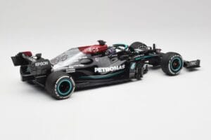 Mercedes AMG W12 #44 L. Hamilton Bahrain GP 2021 Minichamps 1:18 110210144 Pressofusione — immagine 2 di 7
