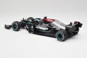 Mercedes AMG W12 #44 L. Hamilton Bahrain GP 2021 Minichamps 1:18 110210144 Pressofusione — immagine 5 di 7