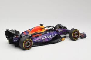 Oracle Red Bull Racing RB19 #33 M. Verstappen Las Vegas GP Winner 2023 Minichamps 1:18 110232201 Resina — immagine 2 di 7