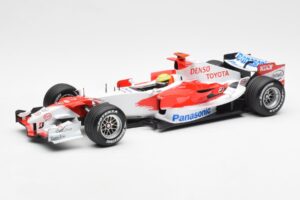 Panasonic Toyota Racing TF106 #8 R. Schumacher F1 2006 Minichamps 1:18 100060007 Pressofusione