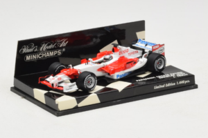 Toyota TF106 Panasonic #12 J. Trulli Panasonic Toyota Racing Showcar 2006 Minichamps 1:43 400060078 Pressofusione — immagine 2 di 5