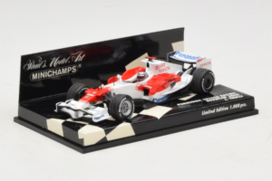 Toyota TF108 #9 J. Trulli Panasonic Toyota Racing Showcar F1 2008 Minichamps 1:43 400080081 Pressofusione — immagine 2 di 5