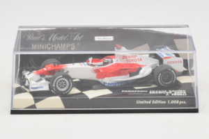 Toyota TF108 #9 J. Trulli Panasonic Toyota Racing Showcar F1 2008 Minichamps 1:43 400080081 Pressofusione — immagine 4 di 5
