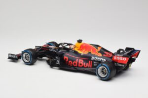 Red Bull Racing Honda RB16B #33 M. Verstappen Belgian GP Winner 2021 Minichamps 1:18 110211333 Resina — immagine 5 di 7