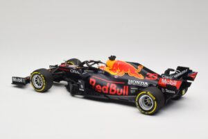 Red Bull Racing Honda RB16B #33 M. Verstappen Mexican GP Winner 2021 Minichamps 1:18 110211933 Resina — immagine 5 di 6