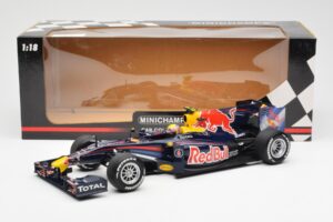 Red Bull RB6 #7 M. Webber Red Bull Racing Showcar 2010 Minichamps 1:18 150100076-R1 Pressofusione — immagine 6 di 6