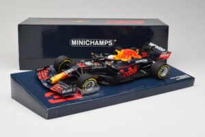 Red Bull Racing Honda RB16B #33 M. Verstappen Emilia Romagna GP 2021 Case Edition Minichamps 1:18 113210133 Resina — immagine 7 di 7