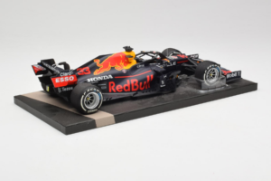 Red Bull Racing RB16B #33 M. Verstappen Monaco GP Winner 2021 Minichamps 1:18 113210533-R1 Resina — immagine 3 di 6