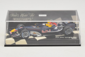 Red Bull RB2 Ferrari #14 C. Klien Red Bull Racing 2006 Minichamps 1:43 400060015 Pressofusione — immagine 4 di 5