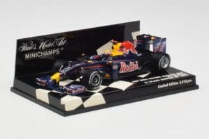 Red Bull Racing Renault RB5 #14 M. Webber Race Car 2009 Minichamps 1:43 400090114 Pressofusione — immagine 2 di 5