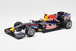 Red Bull Racing Renault RB5 #5 S. Vettel Showcar 2010 Minichamps 1:18 153100175 Pressofusione