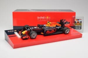 Red Bull RB12 #33 M. Verstappen Spain GP Winner 2016 Minichamps 1:18 147160533 Pressofusione — immagine 6 di 6