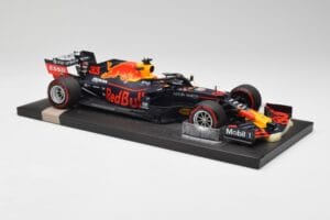 Red Bull RB15 #33 M. Verstappen Brazil GP Winner 2019 Minichamps 1:18 113191933 Pressofusione — immagine 4 di 7