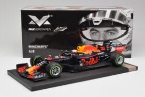 Red Bull RB15 #33 M. Verstappen German GP Winner Wet 2019 Minichamps 1:18 113191133 Pressofusione — immagine 6 di 7