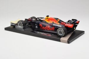 Red Bull RB16 #33 M. Verstappen Abu Dhabi GP Winner 2020 Minichamps 1:18 113201733 Pressofusione — immagine 5 di 6