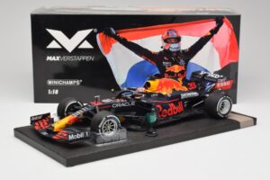 Red Bull RB16B #33 M. Verstappen Dutch GP Winner 2021 Minichamps 1:18 113212533 Pressofusione — immagine 6 di 7