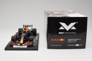 Red Bull RB16B #33 M. Verstappen France GP Winner 2021 Minichamps 1:18 113210833 Pressofusione — immagine 7 di 7