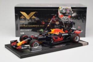 Red Bull RB16B #33 M. Verstappen Abu Dhabi GP 2021 Winner Missing Figurine & Pitboard Minichamps 1:18 113212333 Resina — immagine 7 di 7