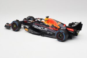 Red Bull RB18 #1 M. Verstappen Monaco GP 3rd Wet 2022 Minichamps 1:18 110220701 Pressofusione — immagine 5 di 7