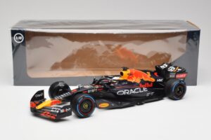 Red Bull RB18 #1 M. Verstappen Monaco GP 3rd Wet 2022 Minichamps 1:18 110220701 Pressofusione — immagine 6 di 7