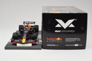 Red Bull RB18 #1 M. Verstappen Emilia Romagna GP 2022 Winner Minichamps 1:18 113220401 Resina — immagine 6 di 7
