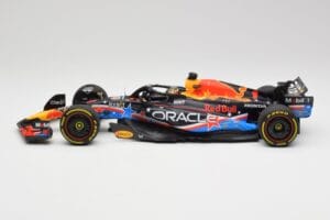 Red Bull RB19 #11 S. Perez Austin GP 2023 Minichamps 1:18 110231911 Pressofusione — immagine 3 di 6