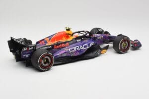 Red Bull RB19 #11 S. Perez Las Vegas GP 3rd 2023 Minichamps 1:18 110232211 Pressofusione — immagine 2 di 6