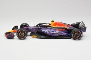 Red Bull RB19 #11 S. Perez Las Vegas GP 3rd 2023 Minichamps 1:18 110232211 Pressofusione — immagine 3 di 6