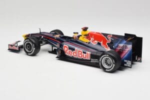 Red Bull RB3 #2 M. Webber F1 2007 Minichamps 1:18 110110272 Pressofusione — immagine 5 di 6
