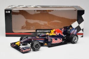 Red Bull RB3 #2 M. Webber F1 2007 Minichamps 1:18 110110272 Pressofusione — immagine 6 di 6
