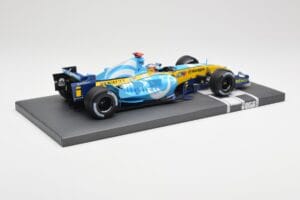 Renault F1 Team R25 #5 F. Alonso Winner French GP 2005 Minichamps 1:18 117051005 Pressofusione — immagine 3 di 7