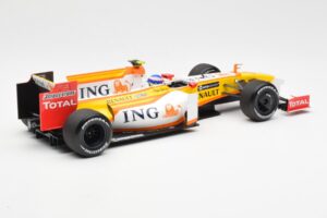 Renault F1 Team R29 #10 R. Grosjean F1 2009 Minichamps 1:18 150090108 Pressofusione — immagine 2 di 6