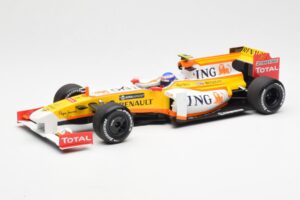 Renault F1 Team R29 #10 R. Grosjean F1 2009 Minichamps 1:18 150090108 Pressofusione