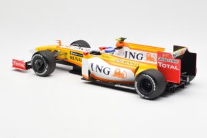 Renault F1 Team R29 #10 R. Grosjean F1 2009 Minichamps 1:18 150090108 Pressofusione — immagine 5 di 6