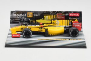 Renault R30 #11 R. Kubica Race Car 2010 Minichamps 1:43 403100081 Pressofusione