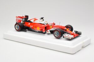 Scuderia Ferrari SF16-H #5 S. Vettel Italian GP 2016 BBR 1:18 BBR181625 Pressofusione — immagine 4 di 7
