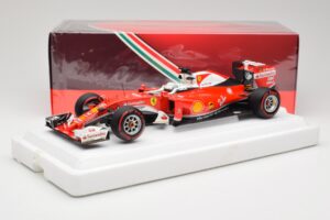 Scuderia Ferrari SF16-H #5 S. Vettel Italian GP 2016 BBR 1:18 BBR181625 Pressofusione — immagine 7 di 7