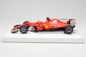 Scuderia Ferrari SF70H #5 S. Vettel Winner Australian GP 2017 BBR 1:18 BBR181705 Pressofusione — immagine 3 di 7