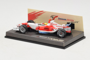 Toyota TF105 #17 R. Schumacher Panasonic Toyota Racing F1 2005 Minichamps 1:43 AM58296 Pressofusione — immagine 3 di 5