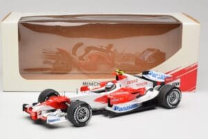 Toyota TF107 #12 J. Trulli F1 Launch Livery 2007 Minichamps 1:18 AM601321 Pressofusione — immagine 6 di 6