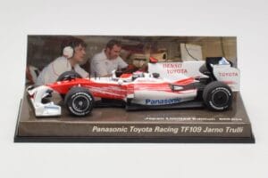 Toyota TF109 Panasonic Toyota Racing #9 J. Trulli F1 2009 Minichamps 1:43 AM62130 Pressofusione