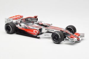 McLaren MP4-22 Mercedes #1 F. Alonso Showcar 2007 Minichamps 1:18 533071871 Pressofusione — immagine 4 di 6