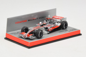 McLaren MP4-22 Mercedes #1 F. Alonso Vodafone McLaren Showcar F1 2007 Minichamps 1:43 533074371 Pressofusione — immagine 2 di 5