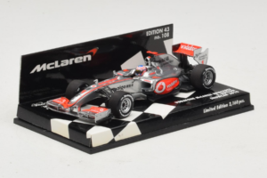 Vodafone McLaren Mercedes MP4-25 J. Button F1 Showcar 2010 Minichamps 1:43 530104371 Pressofusione — immagine 2 di 5