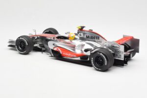McLaren MP4-22 Mercedes #2 L. Hamilton 2007 Dealer Edition Minichamps 1:18 530071802 Pressofusione — immagine 5 di 6